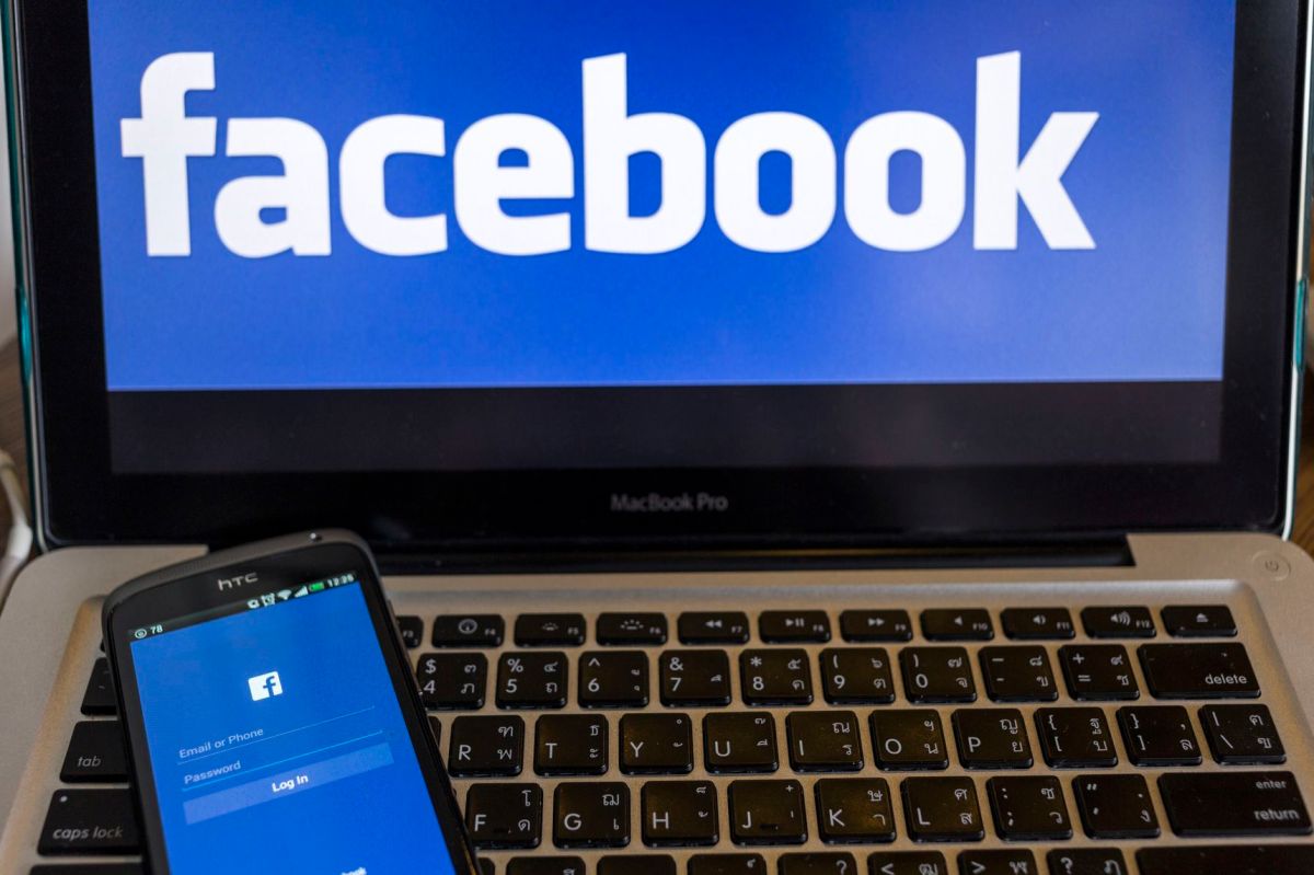 Facebook Requiem – Socialize the Social Network!